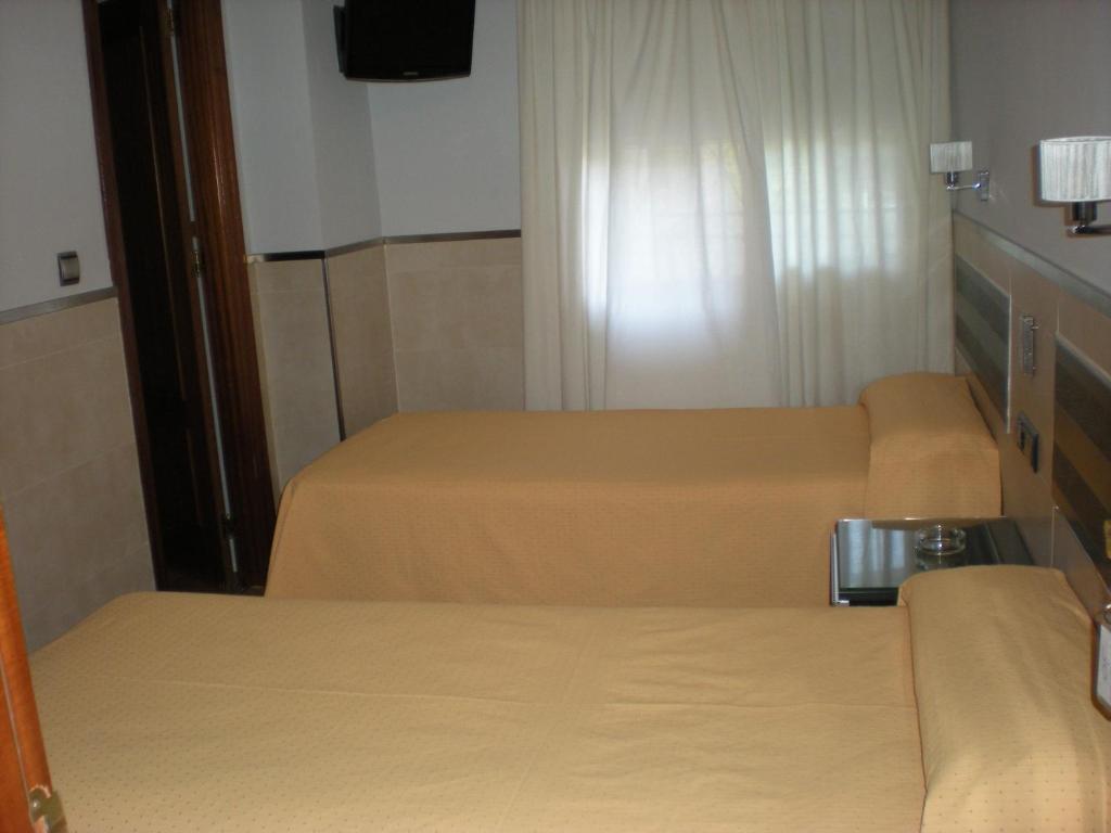 Hostal La Hispanidad Málaga Esterno foto